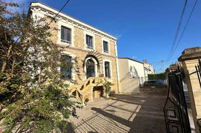 Maison 8 pièces 699000 €