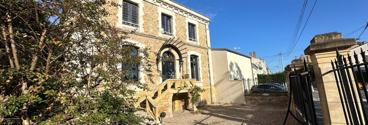 Maison 8 Pièces 240 m² à vendre à Bergerac (24100)