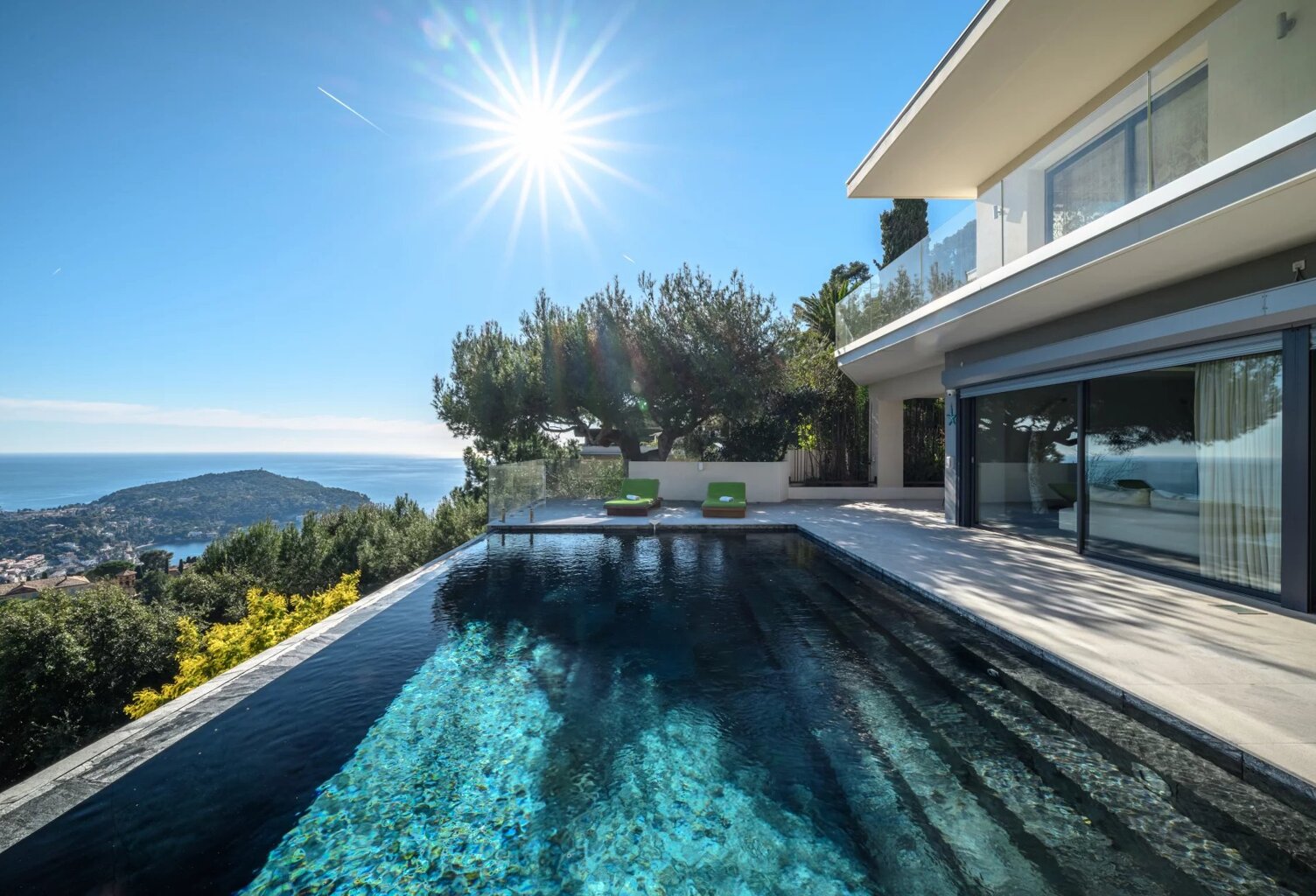 VILLEFRANCHE SUR MER | 4 CHAMBRES & 1 APPARTEMENT INDEPENDANT| 3 — photo 1