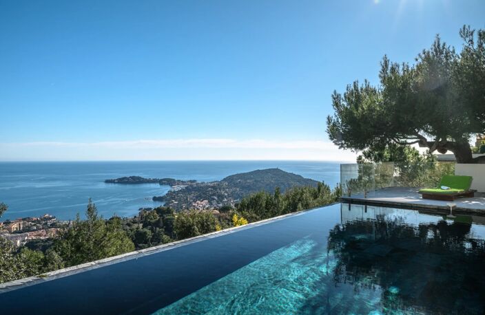 VILLEFRANCHE SUR MER | 4 CHAMBRES & 1 APPARTEMENT INDEPENDANT| 3 — photo 5