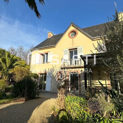 Maison 8 pièces 538200 €