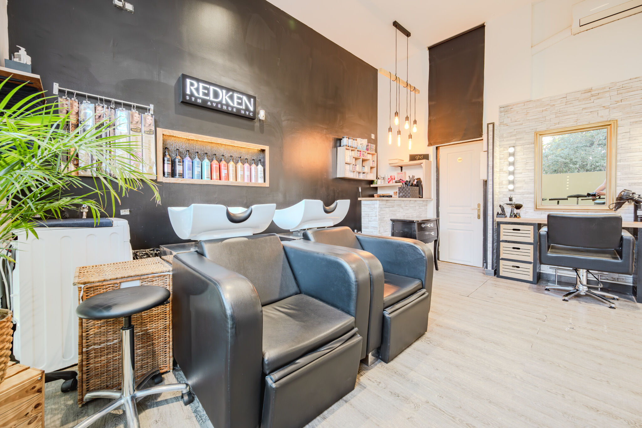 Local commercial  T1 à vendre Hyères 83400