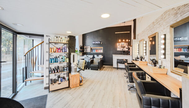 Local commercial 1 pièces  à vendre Hyères 83400