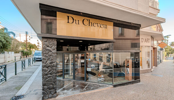 Local commercial 1 pièces  à vendre Hyères 83400