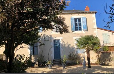 vente maison 175 500 € à proximité de Saint-Macoux (86400)