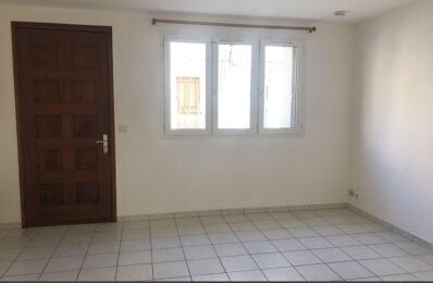 location appartement 575 € CC /mois à proximité de Marseille 5 (13005)