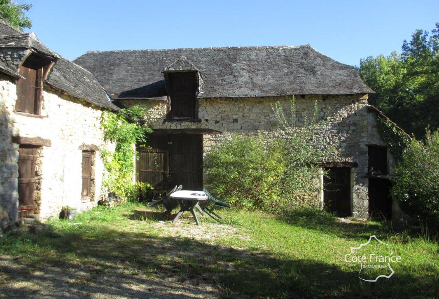 DORDOGNE- COLY- ENSEMBLE IMMOBILIER — photo 1