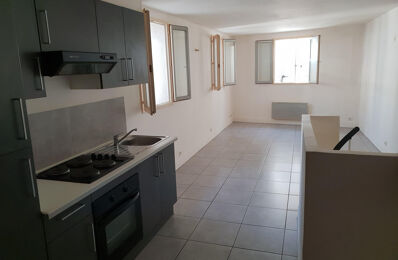 location appartement 680 € CC /mois à proximité de Pélissanne (13330)