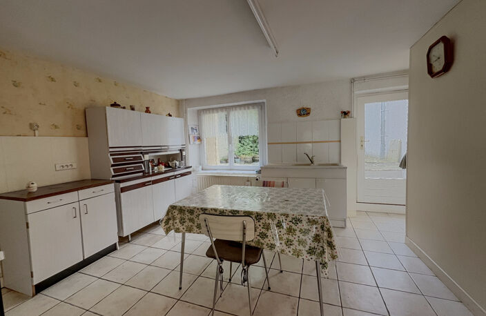 MONTECHEROUX - MAISON MITOYENNE A RENOVER — photo 4