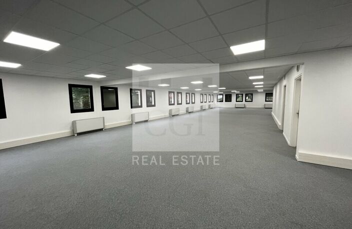 BUREAUX à LOUER — photo 5