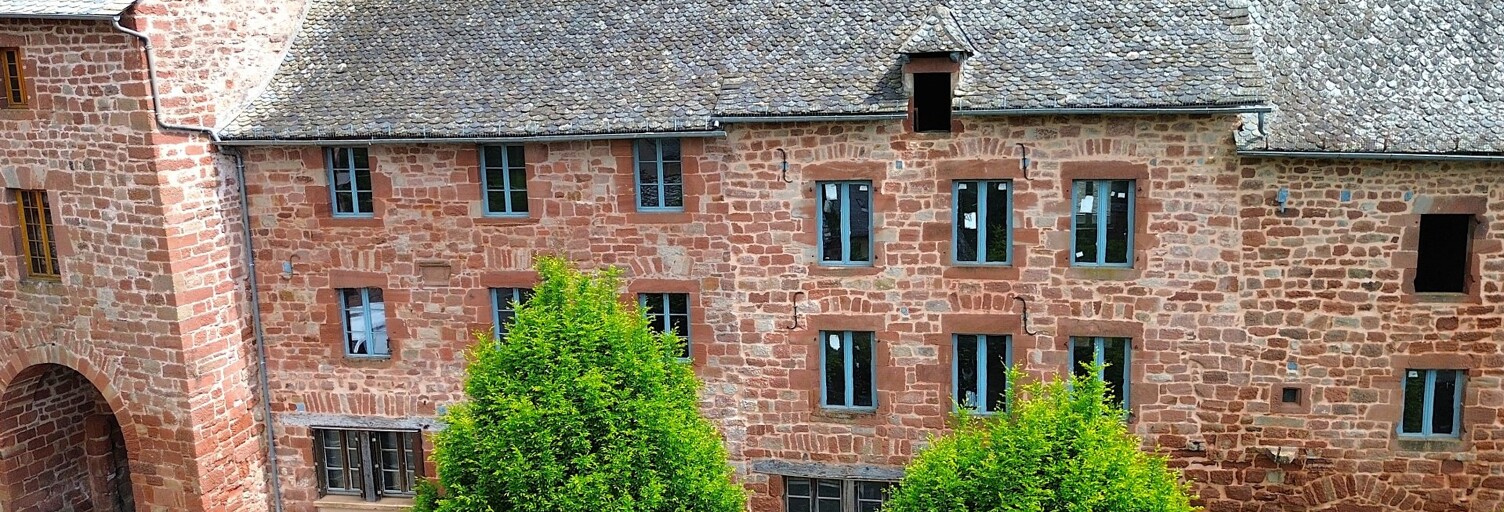 Immeuble  280 m² à vendre à Villecomtal (12580)