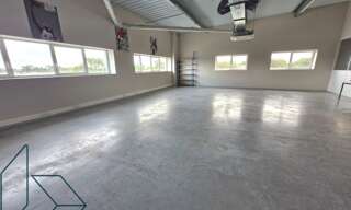 Bureau  217 m² à louer à Vannes (56000)