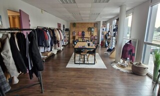 Bureau  70 m² à louer à Vannes (56000)
