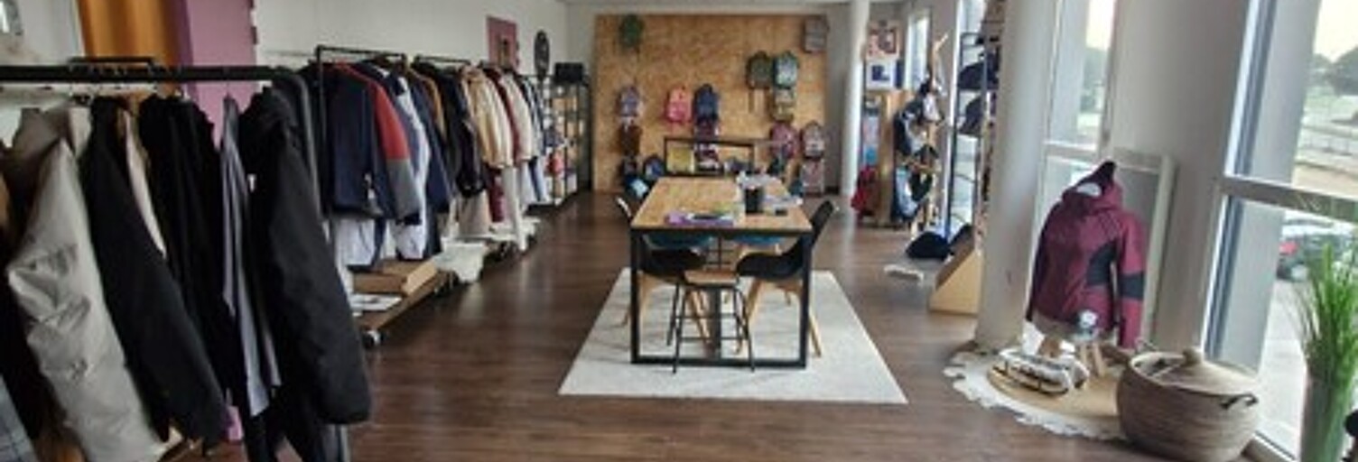 Bureau  70 m² à louer à Vannes (56000)