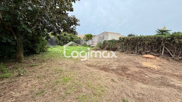 Terrain  T6 à vendre Rochelle (La) 17000