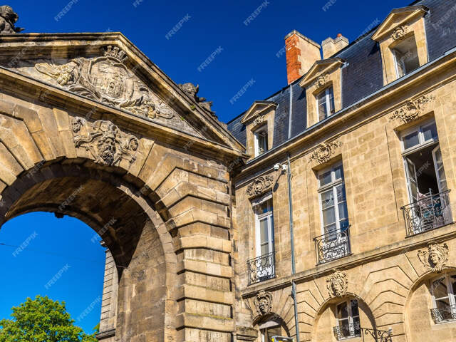 A vendre immeuble 4 niveaux Bordeaux secteur Intendance — photo du bien