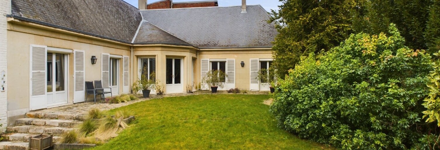 Maison 9 Pièces 280 m² à vendre à Roye (80700)