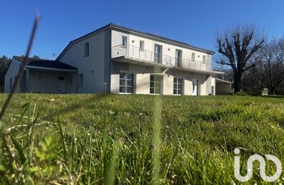 vente maison 640 000 € à proximité de Tizac-de-Lapouyade (33620)