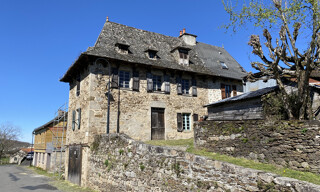 Maison 4 Pièces 70 m² à vendre à Cassaniouze (15340)
