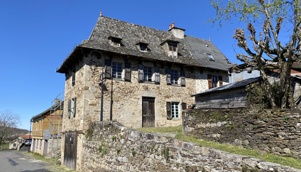 Villa / Maison 4 pièces  à vendre Cassaniouze 15340
