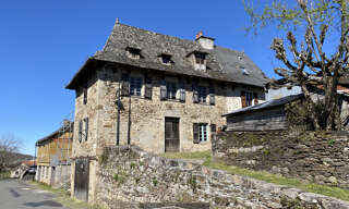 Maison 4 Pièces 70 m² à vendre à Cassaniouze (15340)