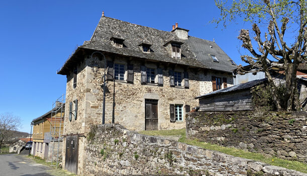 Villa / Maison 4 pièces  à vendre Cassaniouze 15340