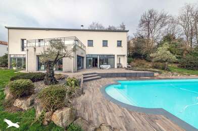 Maison 7 pièces 653125 €