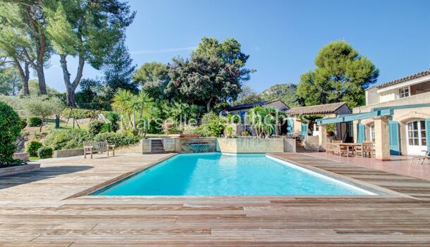 Villa / Maison 10 pièces  à vendre Aubagne 13400