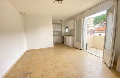 location appartement 880 € CC /mois à proximité de Vallauris (06220)