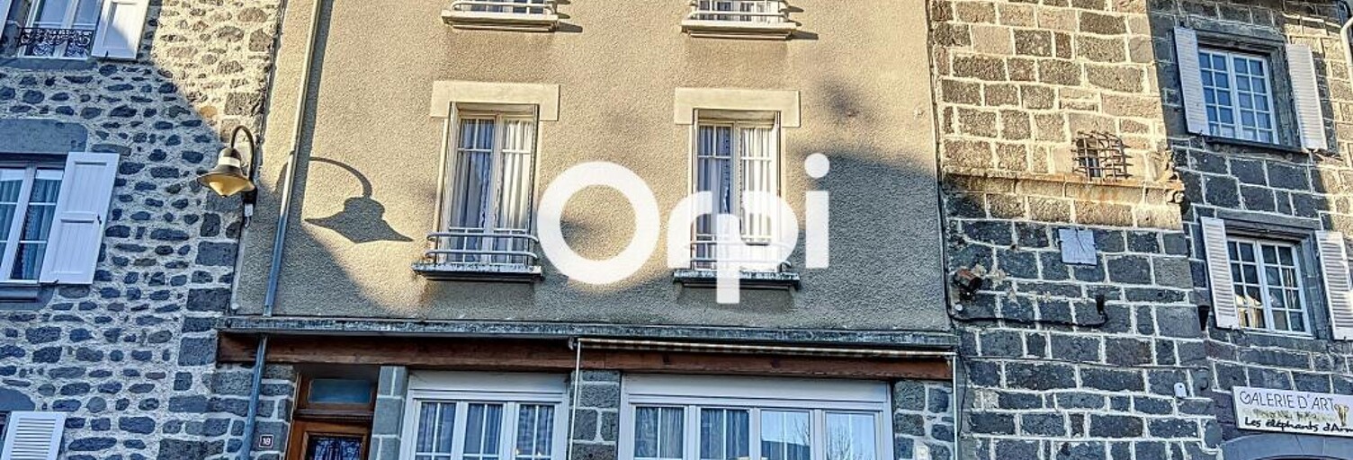 Maison 7 Pièces 145 m² à vendre à Ruynes-en-Margeride (15320)