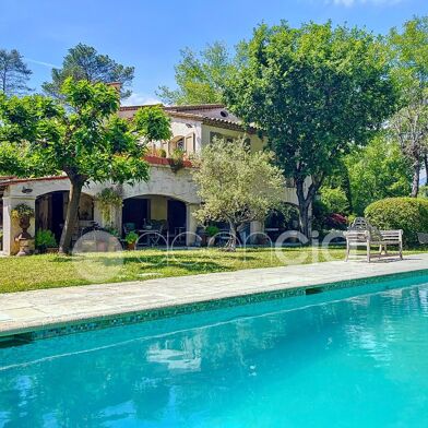 Maison 7 pièces 2690000 €