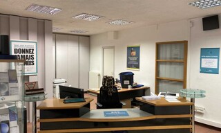 Commerce  371 m² à vendre à Châteaulin (29150)