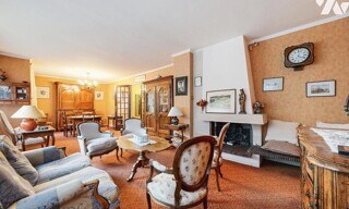 Appartement 11 Pièces 137 m² à vendre à Hauts de Bienne (39400)