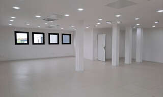 Commerce 3 Pièces 135 m² à louer à La Bassée (59480)