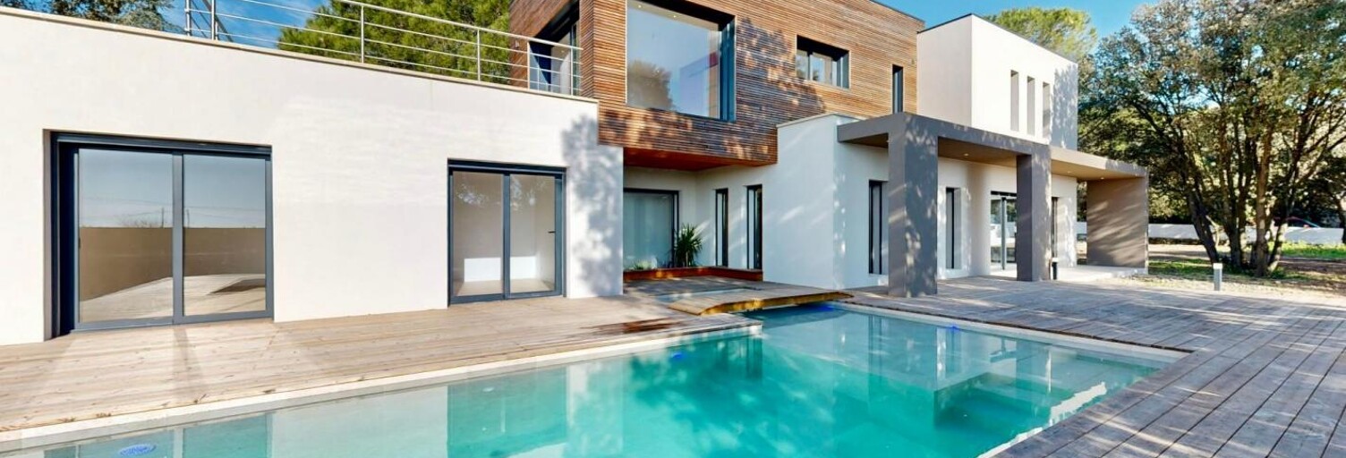 Maison 5 Pièces 216 m² à vendre à Sommières (30250)