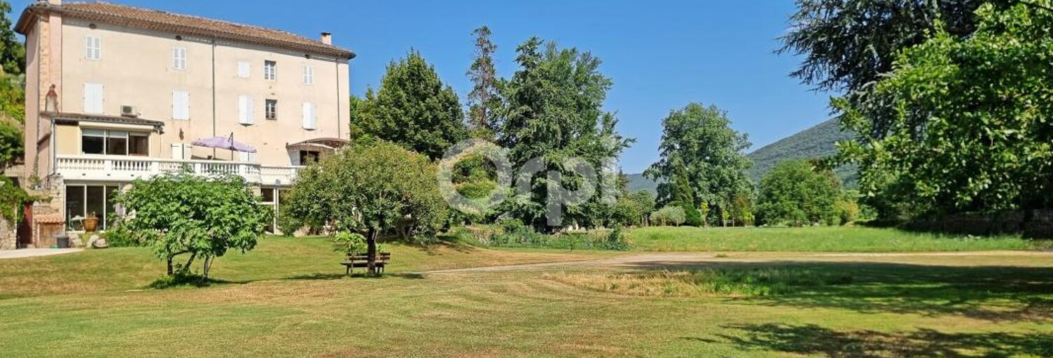 Maison 8 Pièces 277 m² à vendre à Saint-Jean-du-Gard (30270)