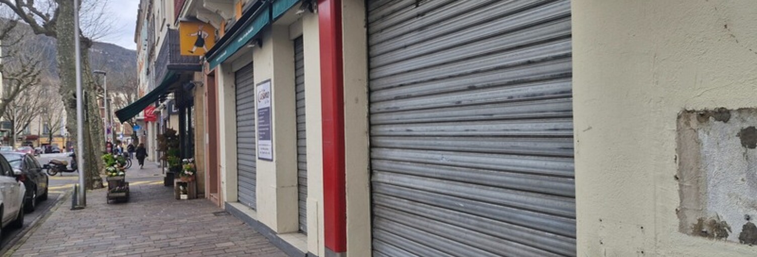 Commerce 1 Pièce 310 m² à vendre à Millau (12100)