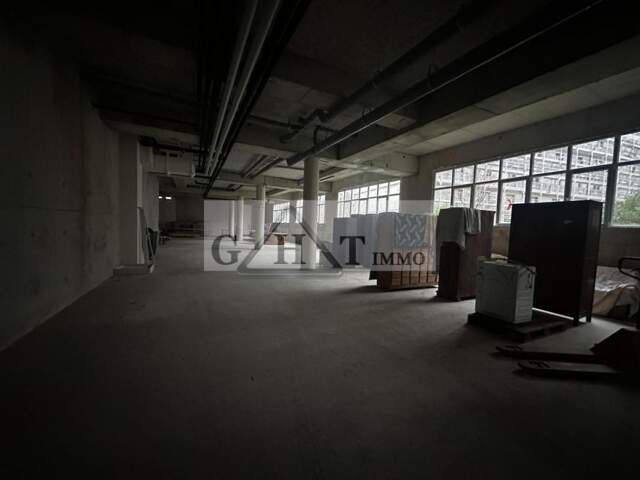 Local d'activités 600m2 à vendre Ivry — photo du bien