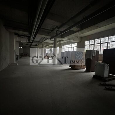 Local industriel  1300000 €