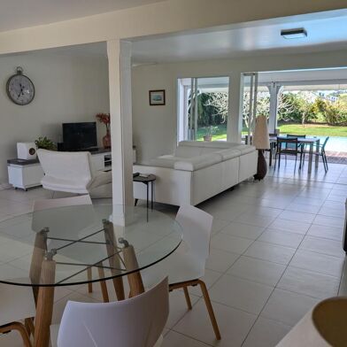 Maison 5 pièces 730000 €