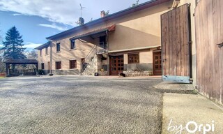 Maison 9 Pièces 205 m² à vendre à Villossanges (63380)