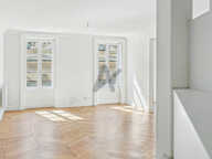 Appartement duplex en étage élevé vue sur la Bourse — photo 3