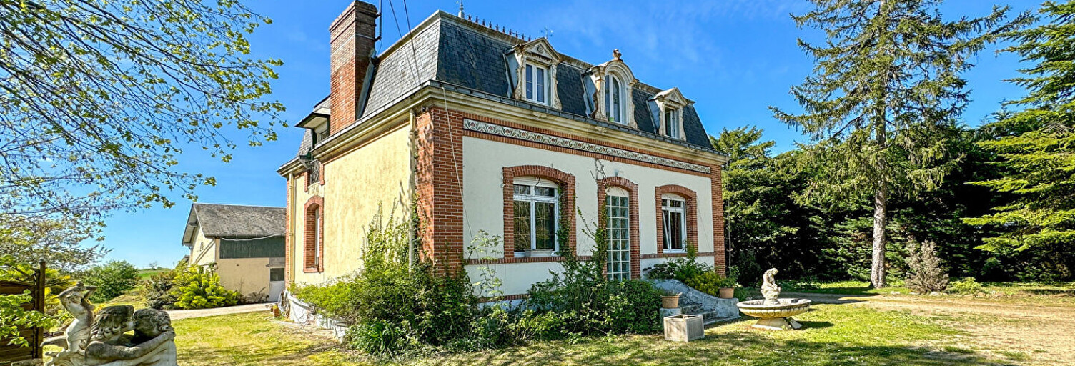 Maison 8 Pièces 248 m² à vendre à Cinq-Mars-la-Pile (37130)