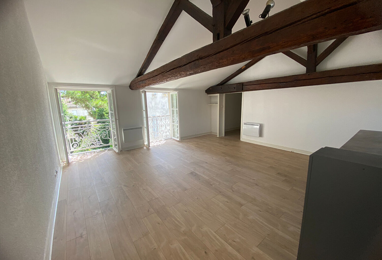 A VENDRE CENTRE VILLE LA ROCHELLE  APPARTEMENT d'environ 90m² 2 CHAMBRES — photo 1