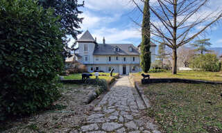 Maison 10 Pièces 253 m² à vendre à Chambéry (73000)