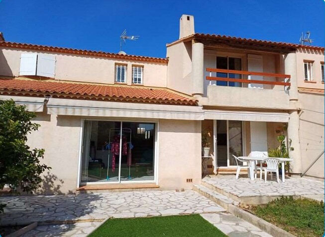 Villa / Maison 4 pièces  à vendre Hyères 83400