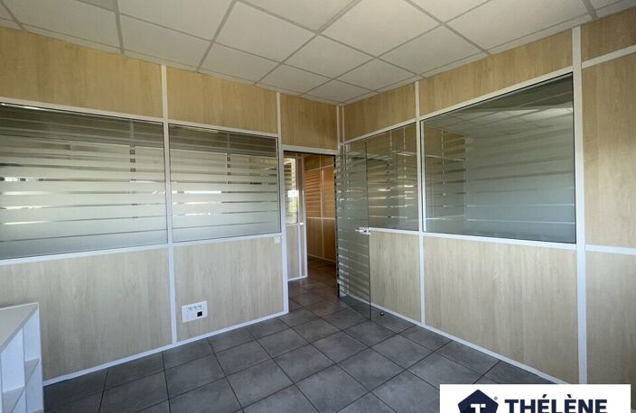 BUREAUX à LOUER — photo 5