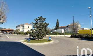 Immeuble  165 m² à vendre à Solliès-Pont (83210)