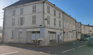 Immeuble   m² à vendre à Chalais (16210)