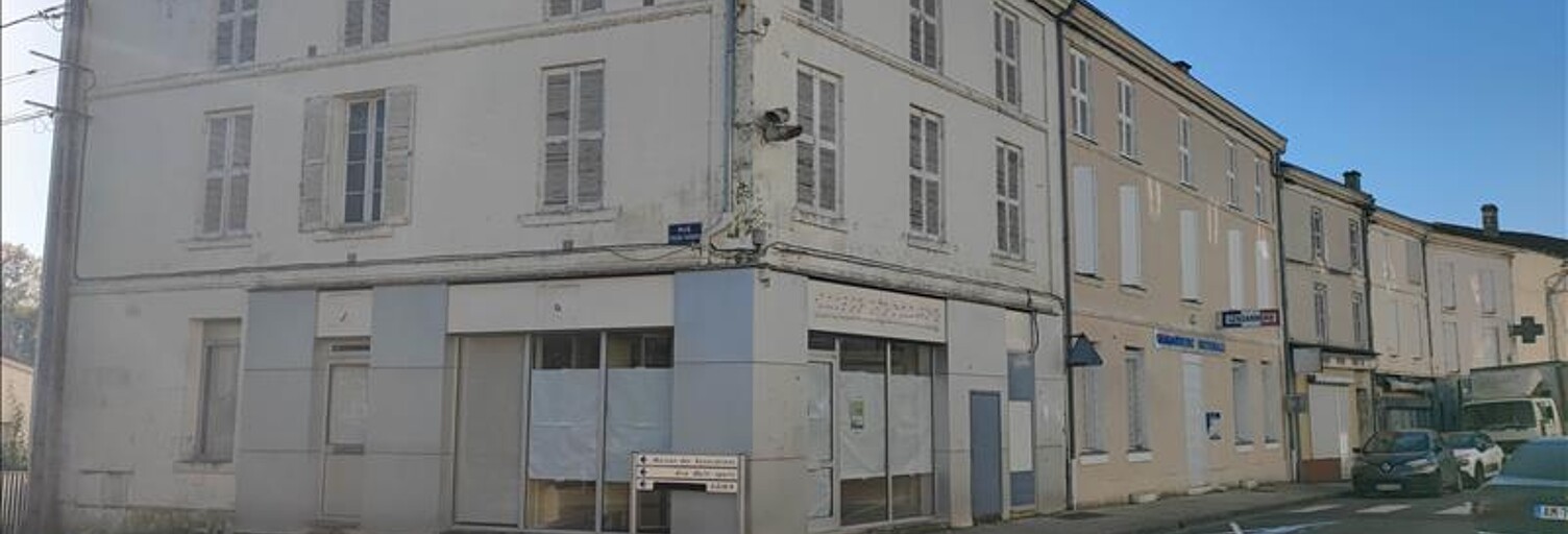 Immeuble   m² à vendre à Chalais (16210)